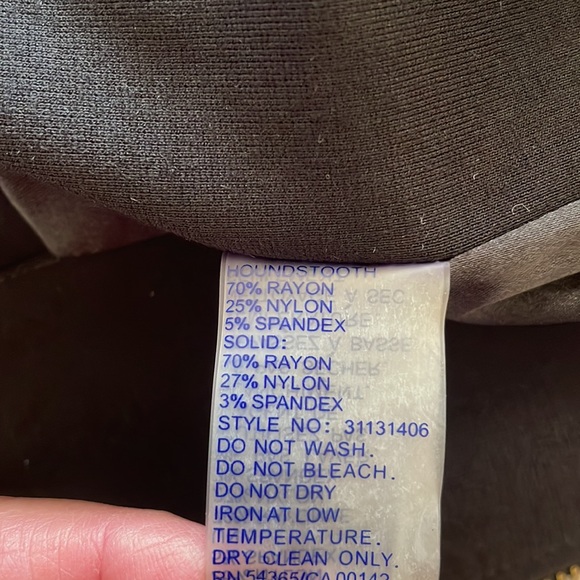 Peter Nygard Light Zip Front Jacket Size M - Picture 6 of 6